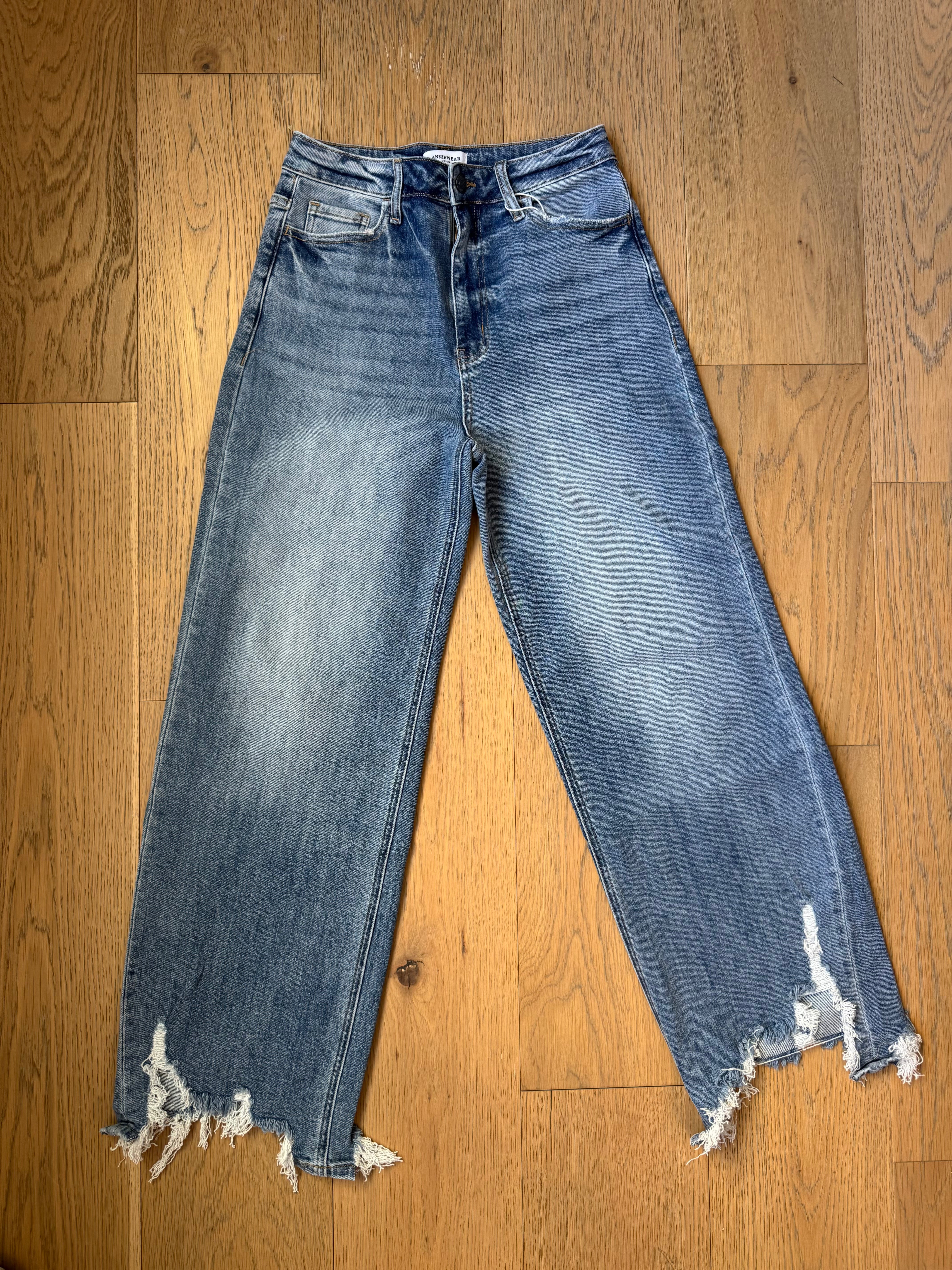 Alli: Destressed Hem Jeans