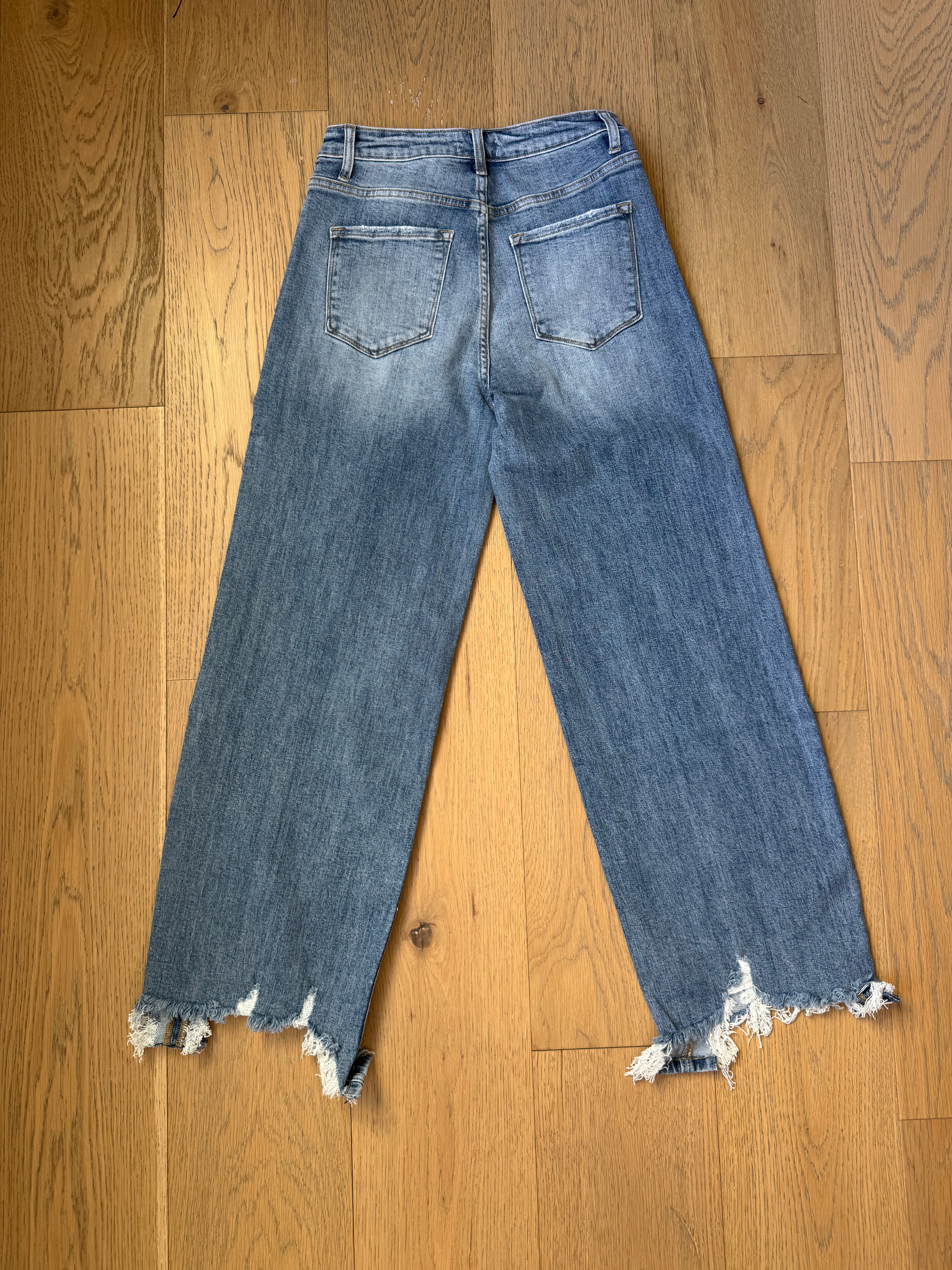 Alli: Destressed Hem Jeans