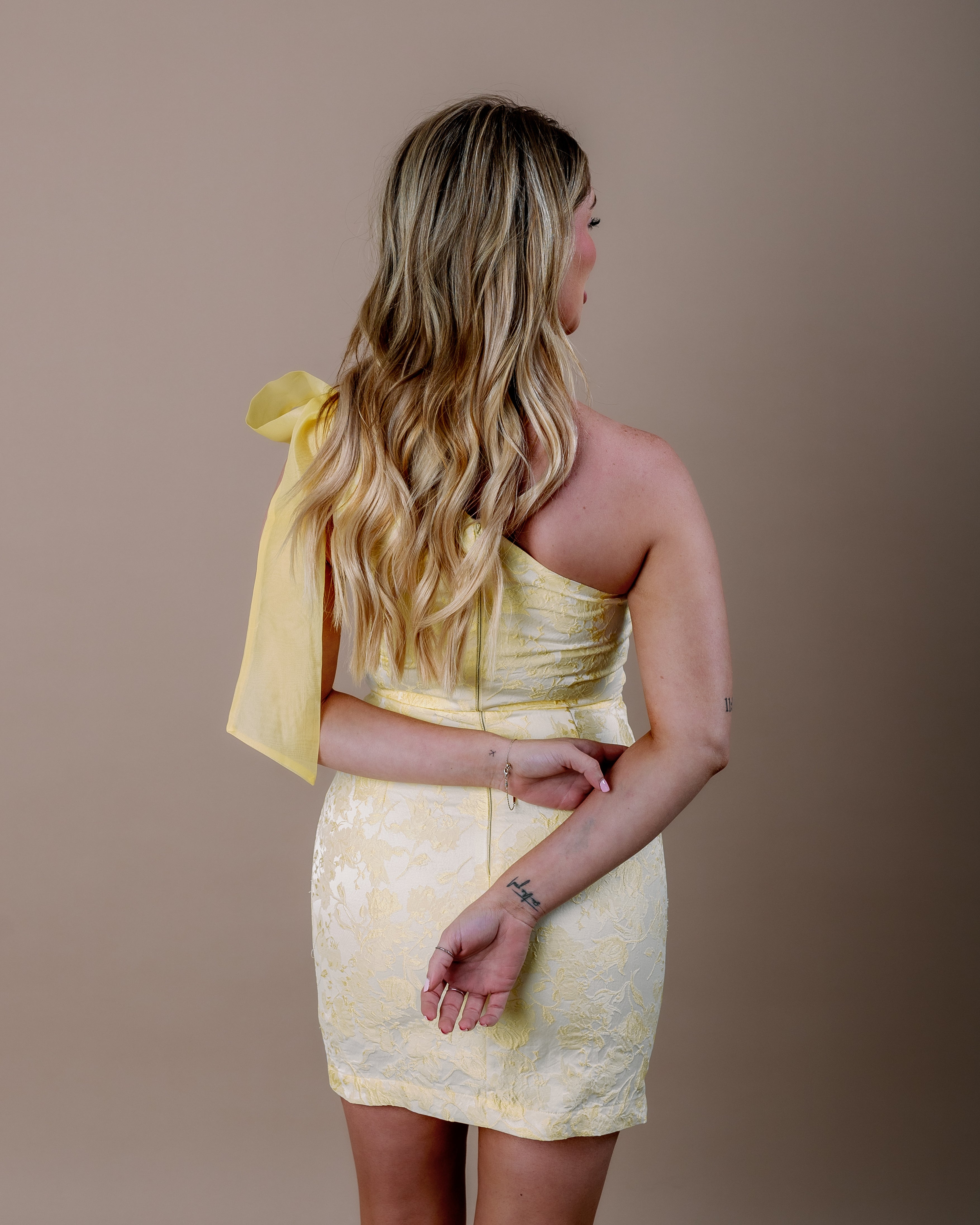 Izamal Tie Shoulder Dress